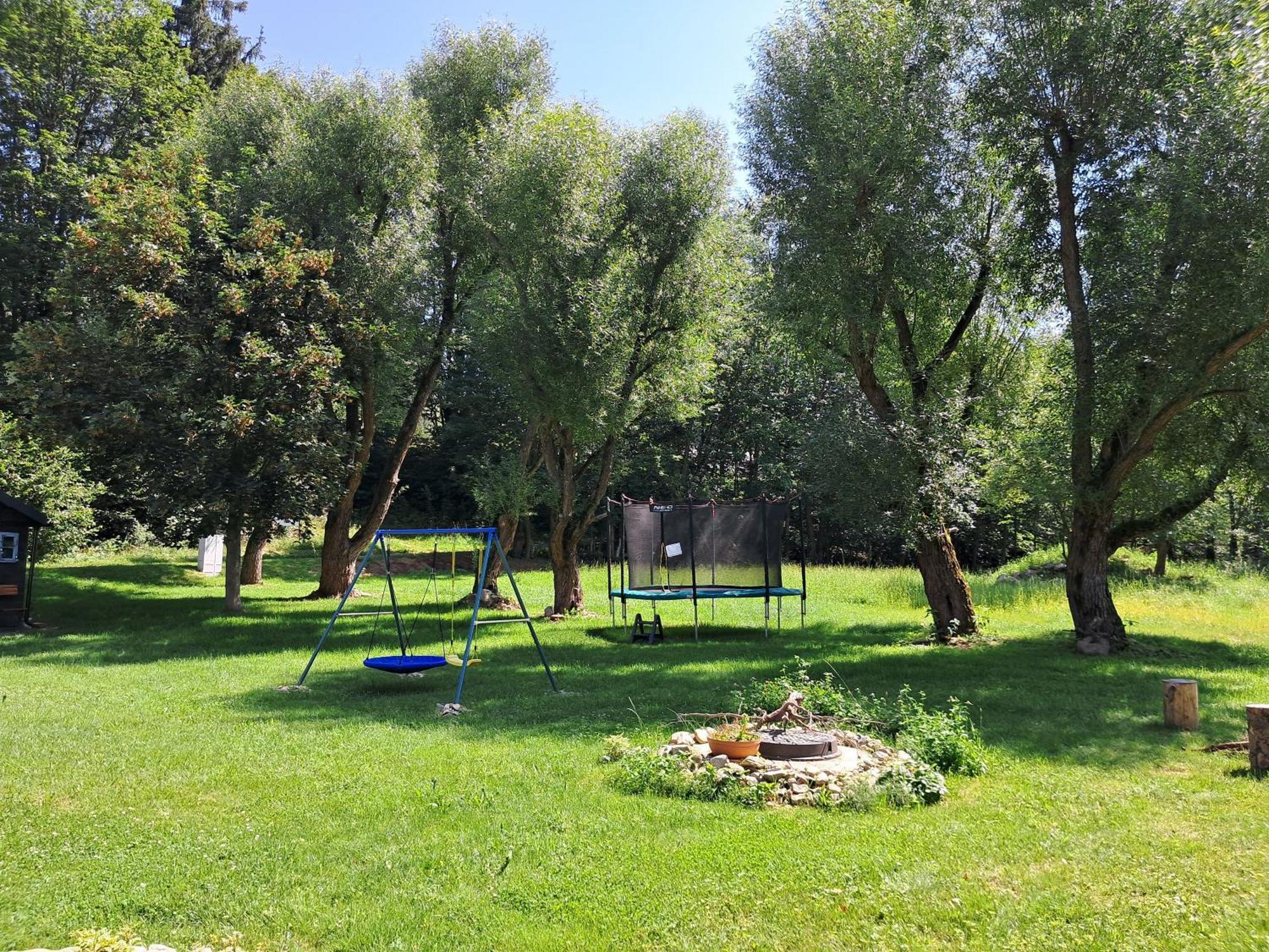Villa Chwila Moment - Dom W Okolicy Czarnej Gory, Nad Rzeka Stronie Śląskie Exterior foto